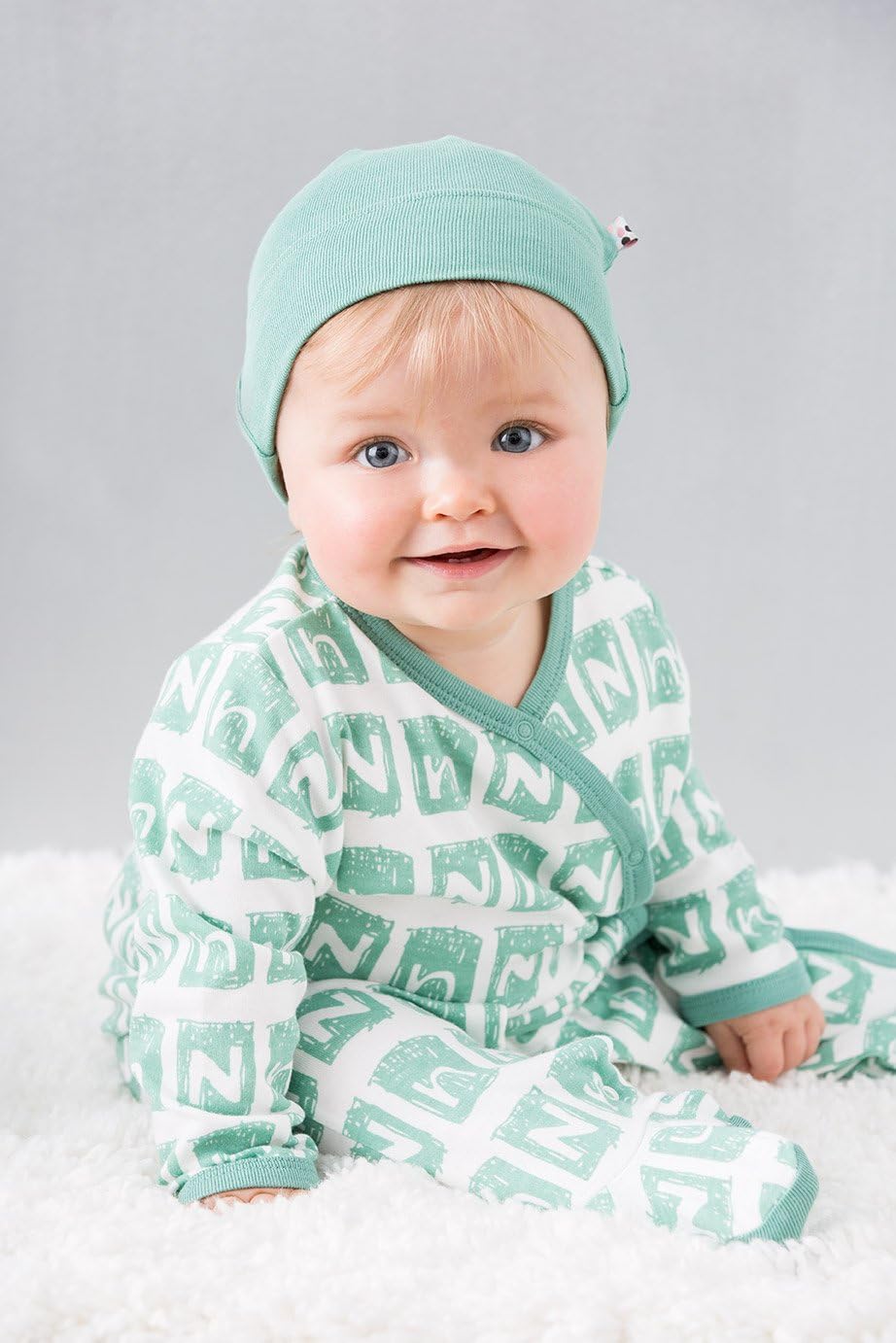 Adorable Baby Beanie - Perfect for Newborns